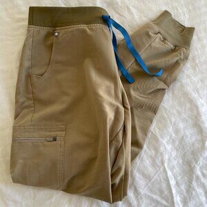 FIGS ZAMORA KHAKI (M)